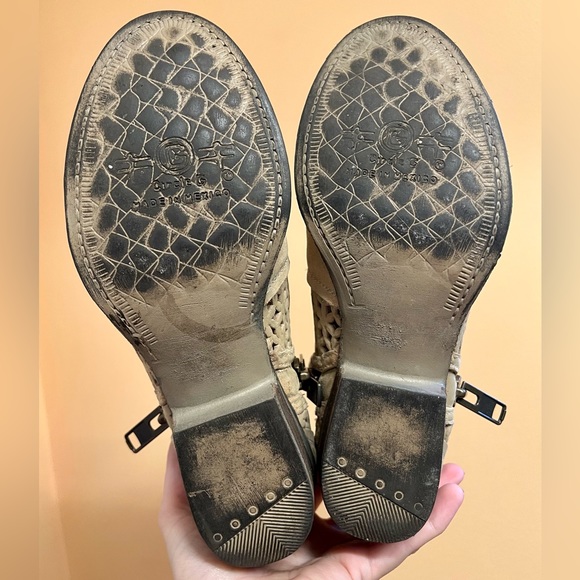 🌾Circle G by Corral Leather Cutout Tan Booties 7.5 - Picture 7 of 10